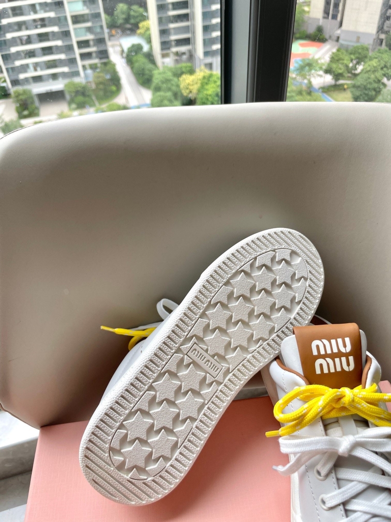 Miu Miu Casual Shoes